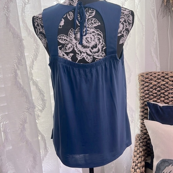 NWT banana republic factory top - Picture 5 of 9
